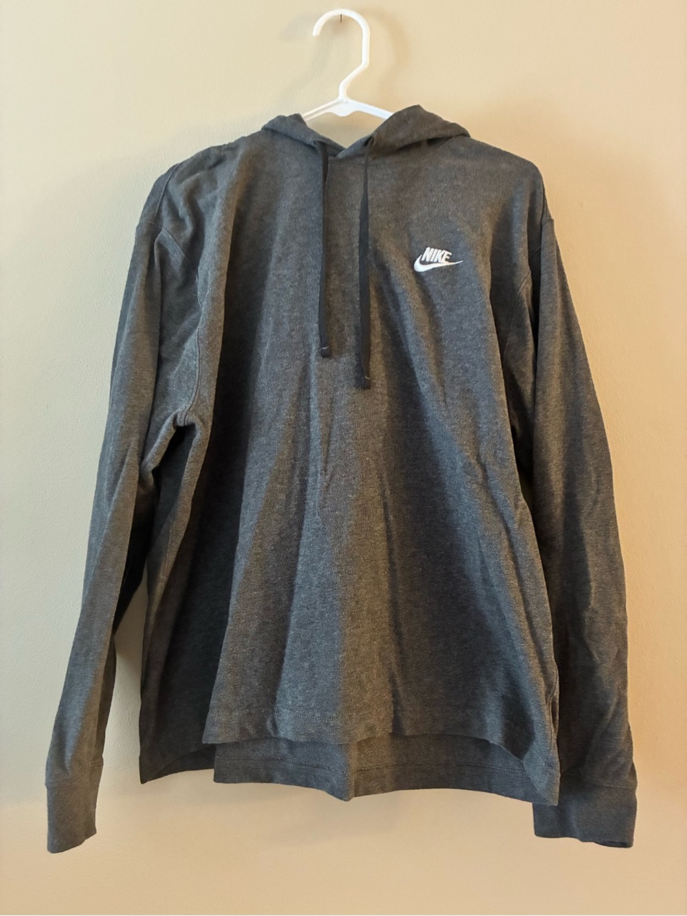 Nike Men’s Charcoal Gray Pullover Hoodie 100% Cotton